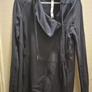 Lululemon Athletica Black Zip-Up Jacket Sz 6